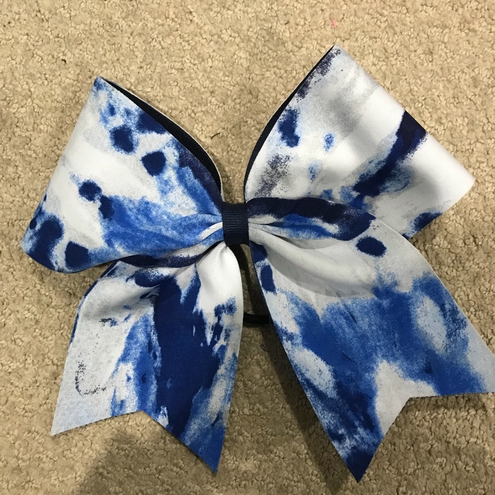 cheer bows - Picture 2 of 5